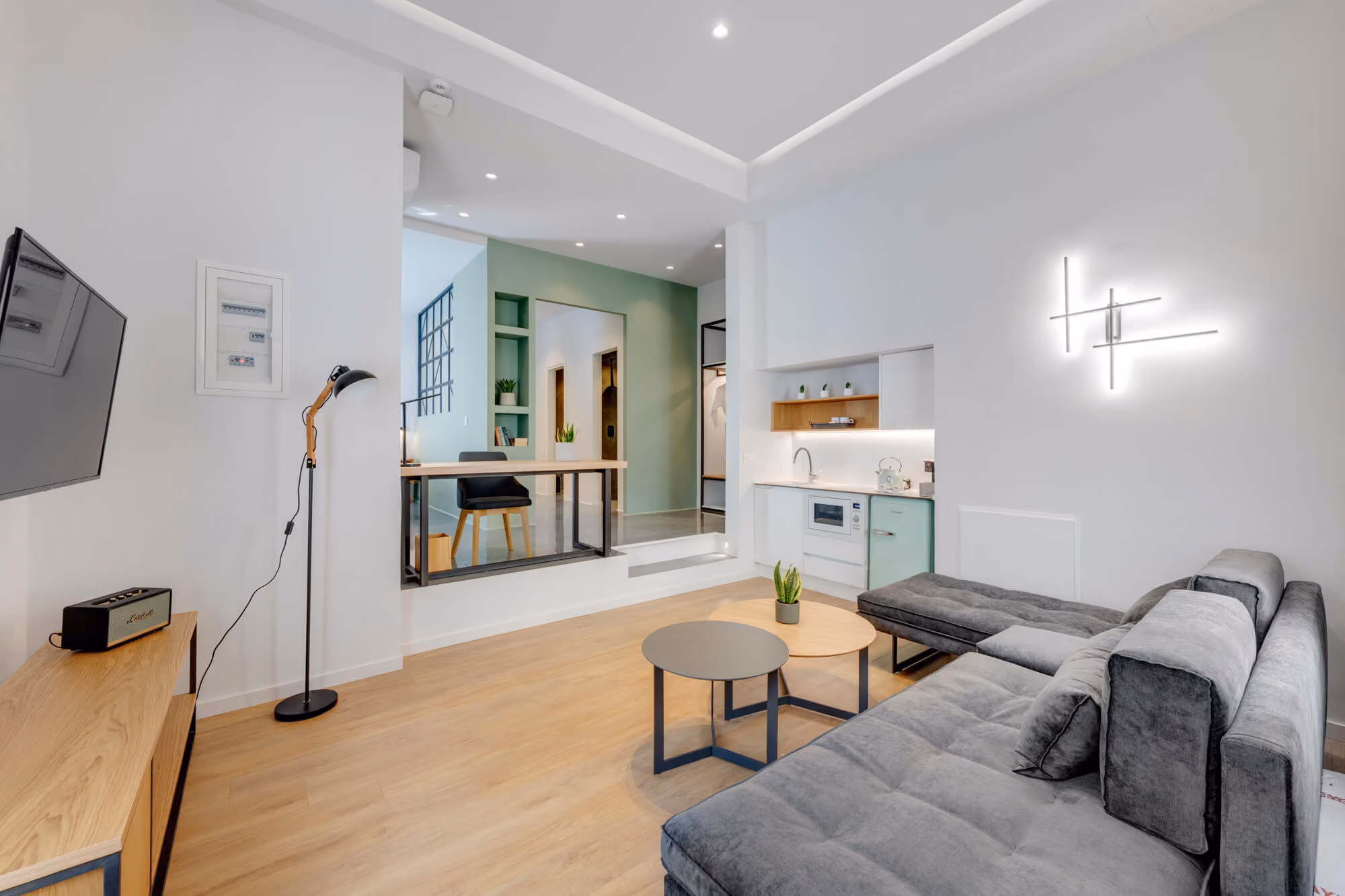 Suite living room